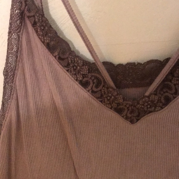 Lace Ribbed Tank Top - Picture 2 of 2